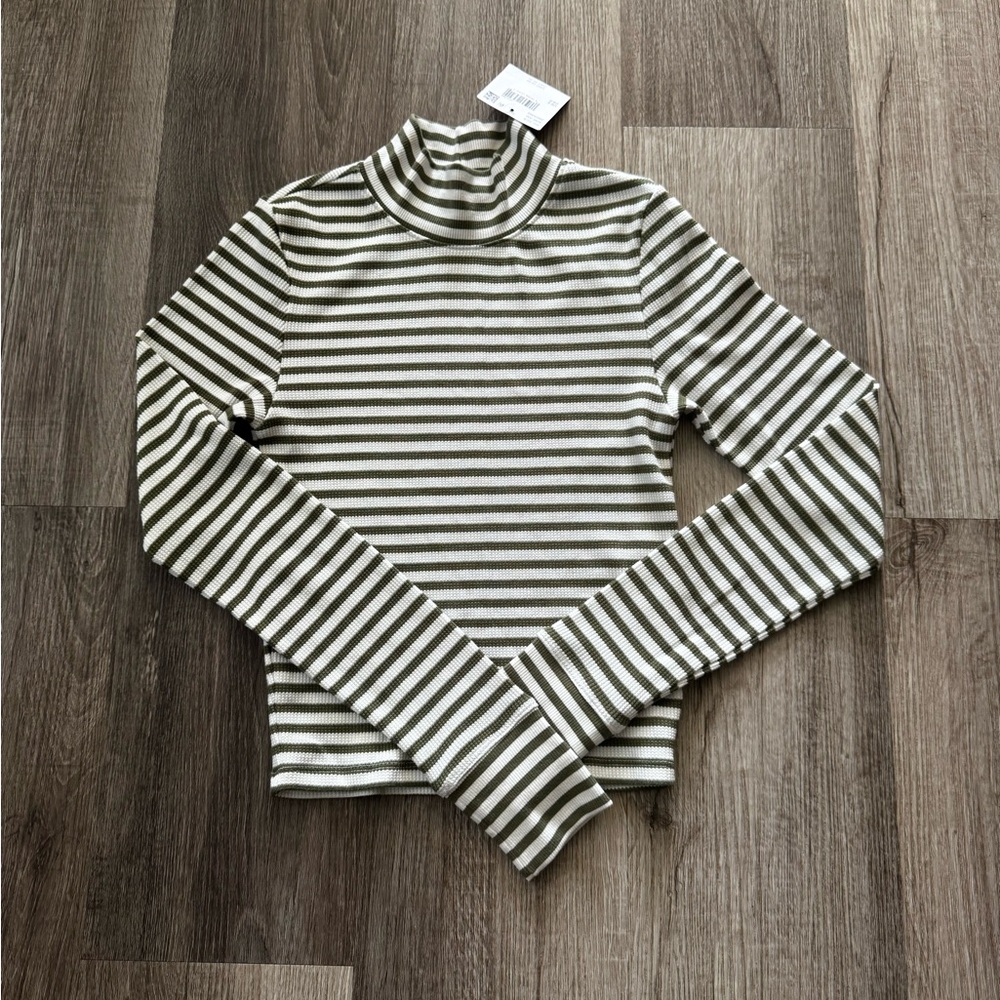 NWT American Eagle Hey Baby striped mock neck tee waffle textured small S